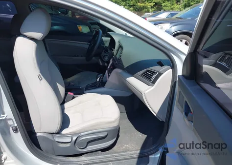 2018 Hyundai Elantra Sel из США, поврежденный, VIN 5NPD84LF7JH331129